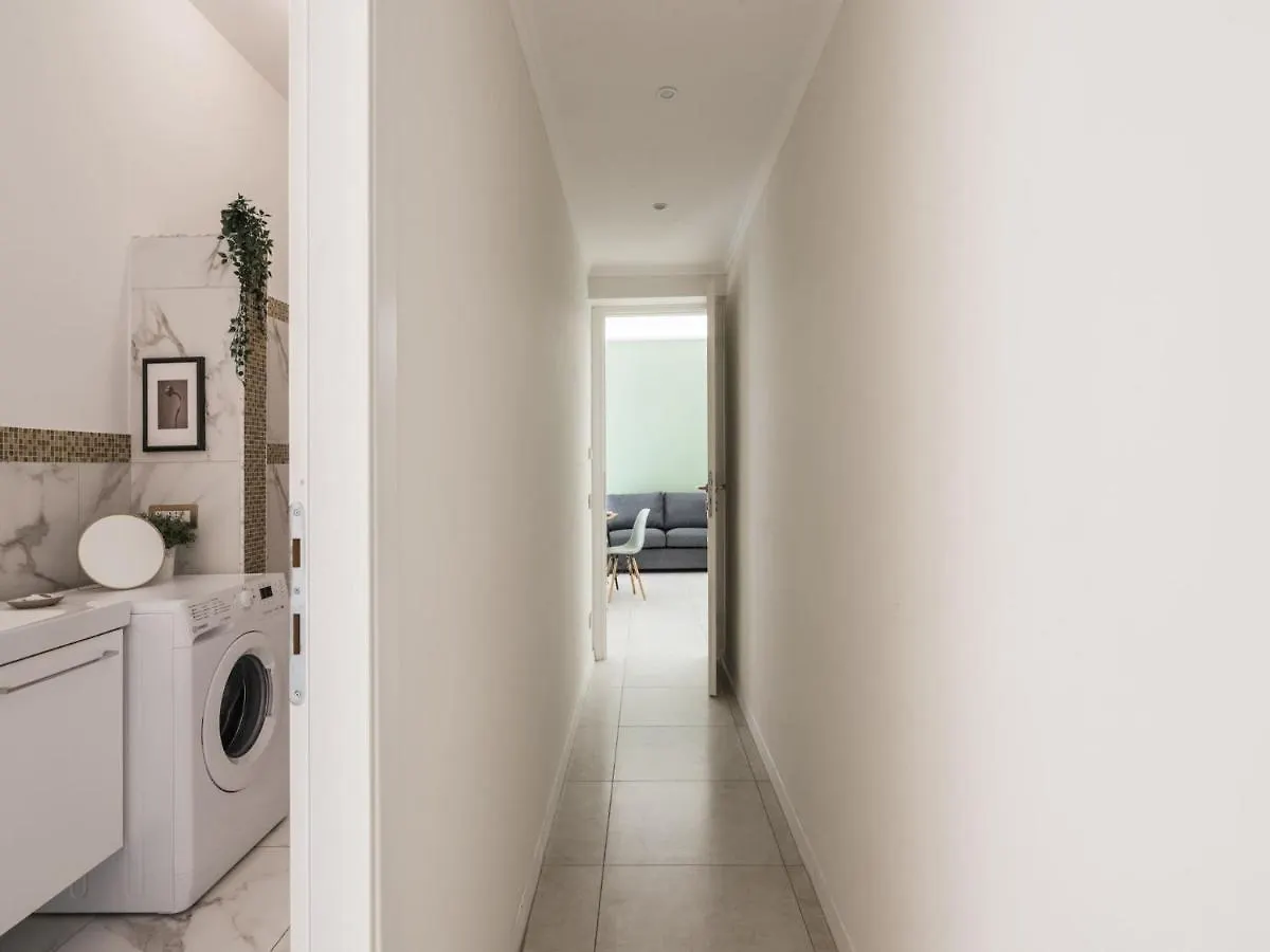 Aparthotel The Best Rent - Bright Flat Near San Pietro Rome Italy